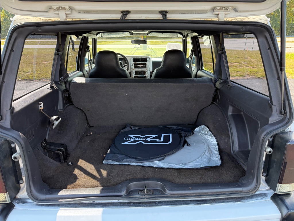 2001 Jeep Cherokee