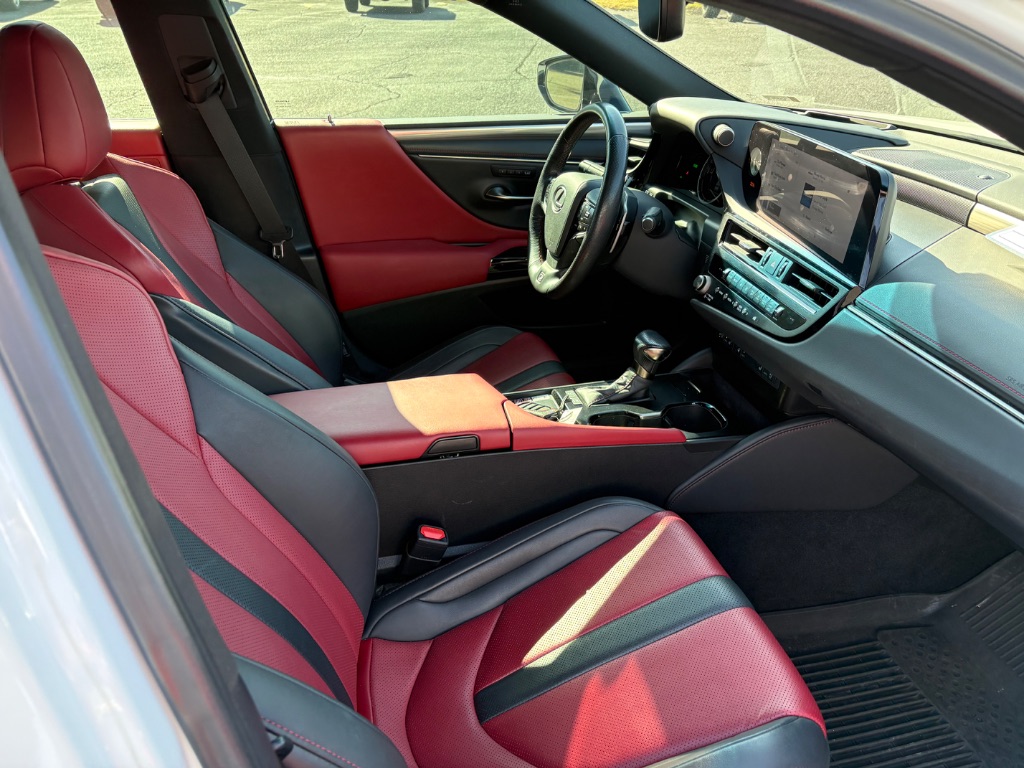 2023 Lexus ES - $35,950