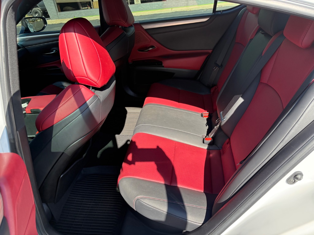 2023 Lexus ES - $35,950