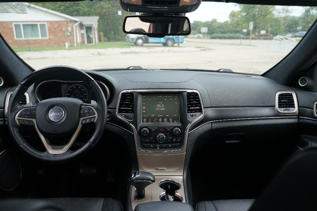 2015 Jeep Cherokee - $14,995