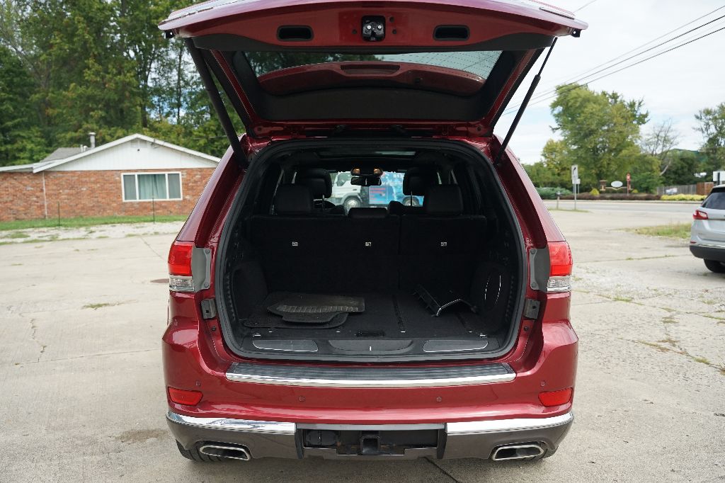 2015 Jeep Cherokee - $14,995