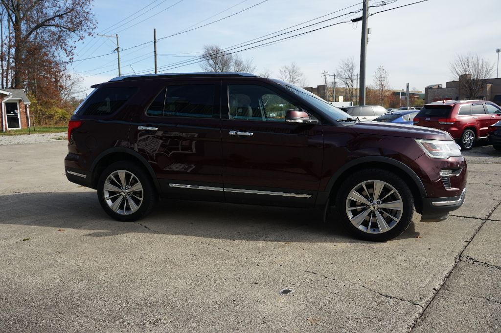 2018 Ford Explorer - $13,995