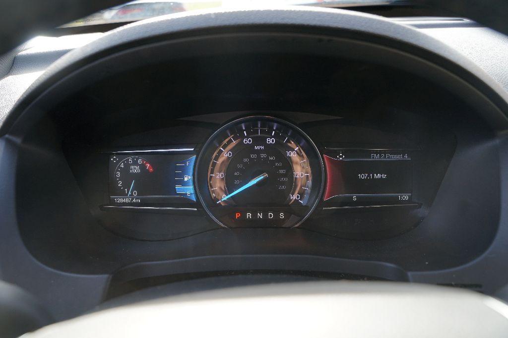 2018 Ford Explorer - $13,995