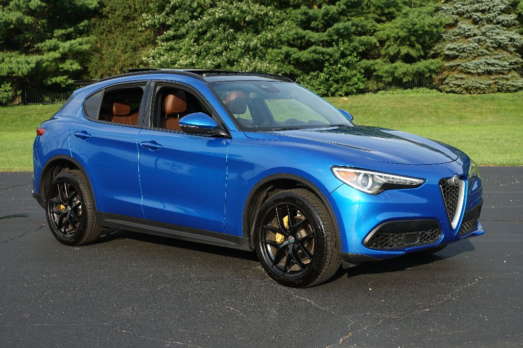 2018 Alfa Romeo Stelvio - $19,495