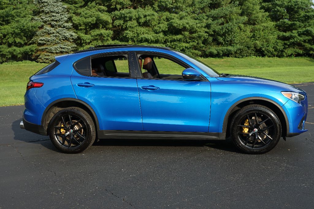 2018 Alfa Romeo Stelvio - $19,495