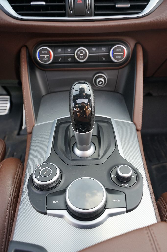 2018 Alfa Romeo Stelvio - $19,495