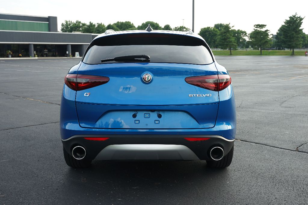 2018 Alfa Romeo Stelvio - $19,495