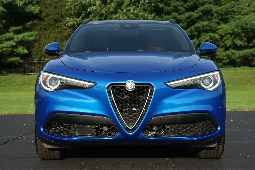 2018 Alfa Romeo Stelvio - $19,495