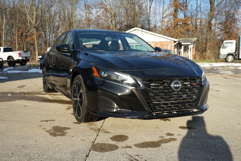 2023 Nissan Altima - $18,495