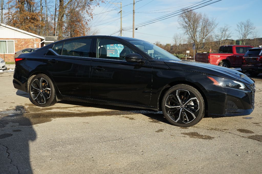 2023 Nissan Altima - $18,495