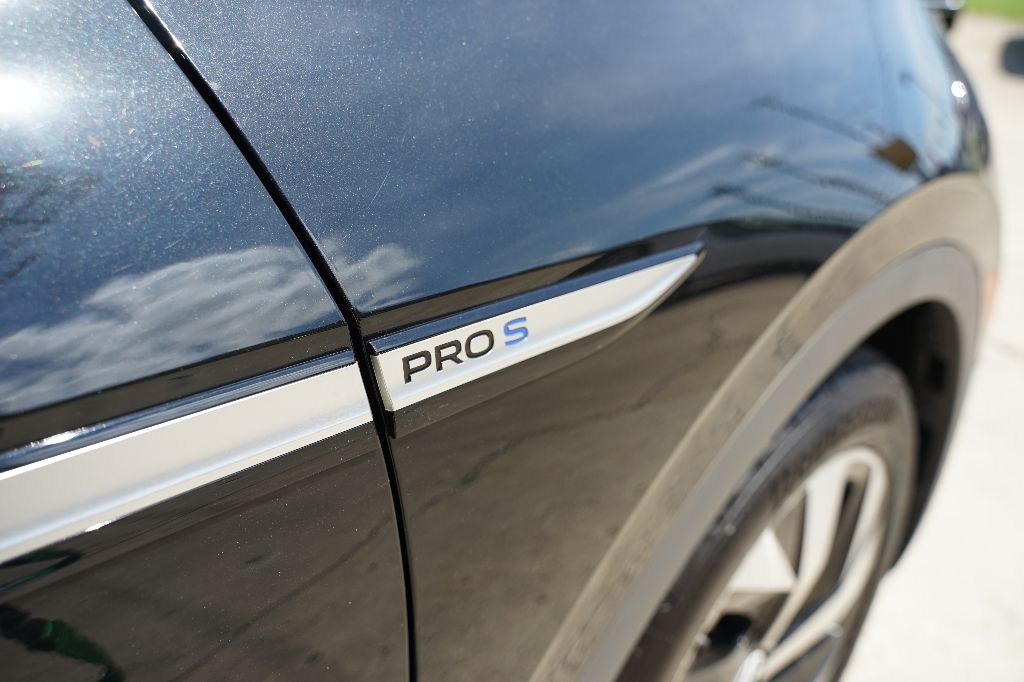 2021 Volkswagen Id.4 - $18,895