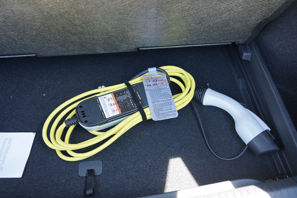2021 Volkswagen Id.4 - $18,895