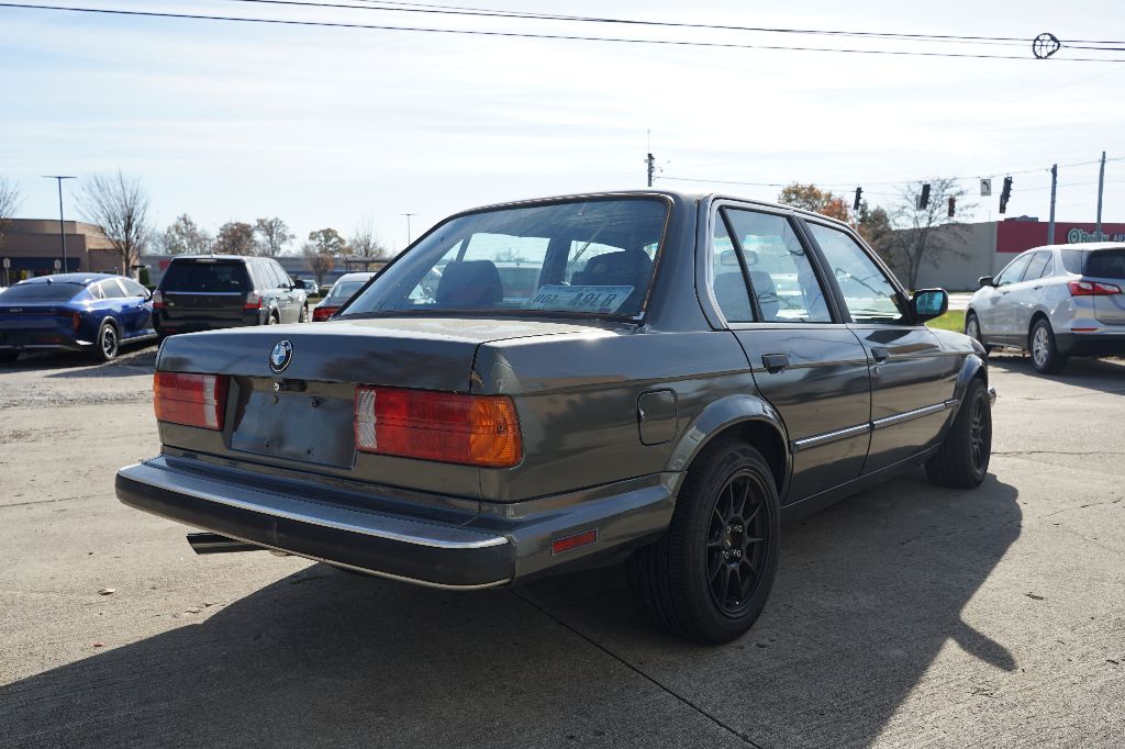 1987 BMW 325i - $14,995