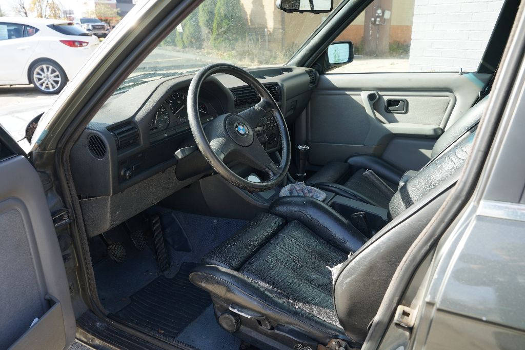 1987 BMW 325i - $14,995