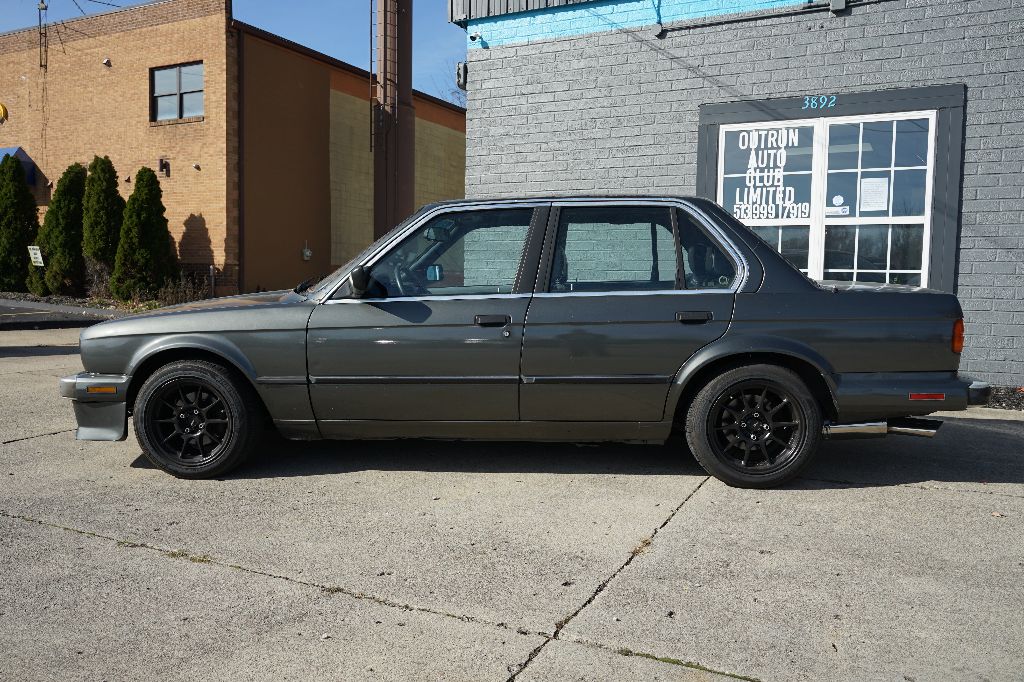 1987 BMW 325i - $14,995