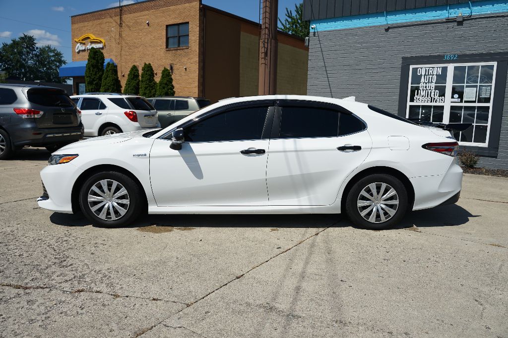 2018 Toyota Camry - $17,995