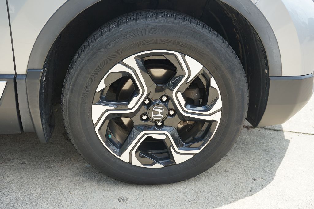 2017 Honda CR-V - $14,995
