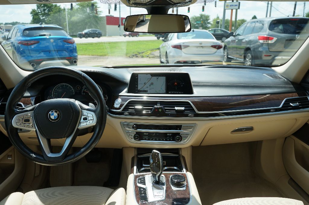 2016 BMW 750i - $19,995