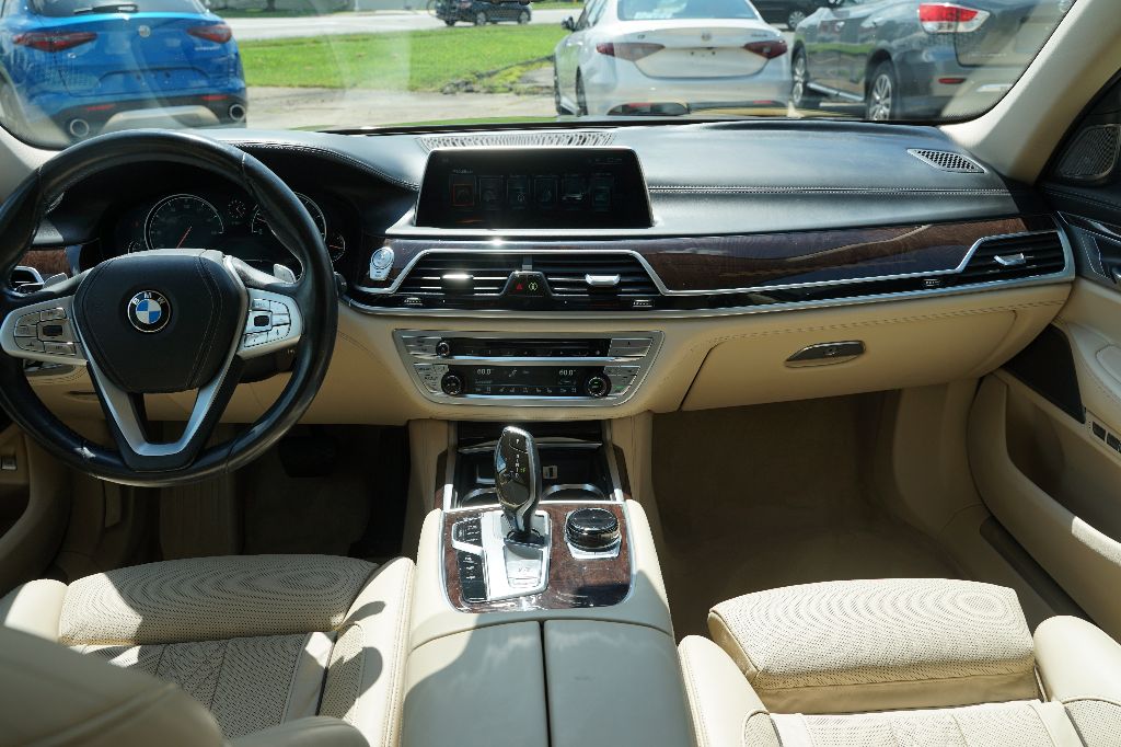 2016 BMW 750i - $19,995