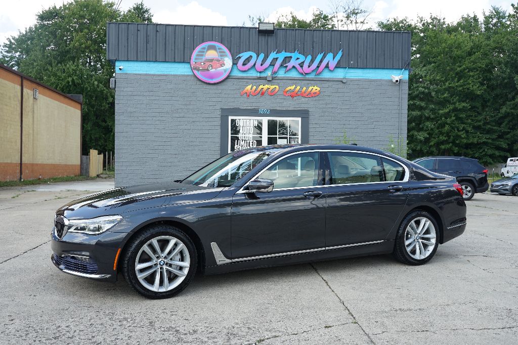 2016 BMW 750i - $19,995