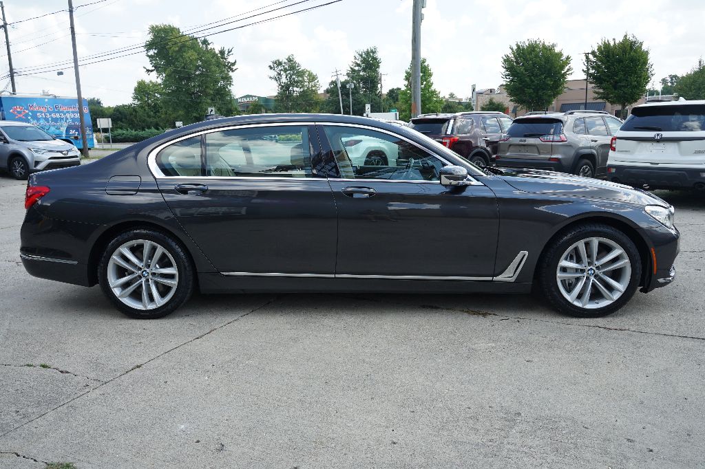2016 BMW 750i - $19,995