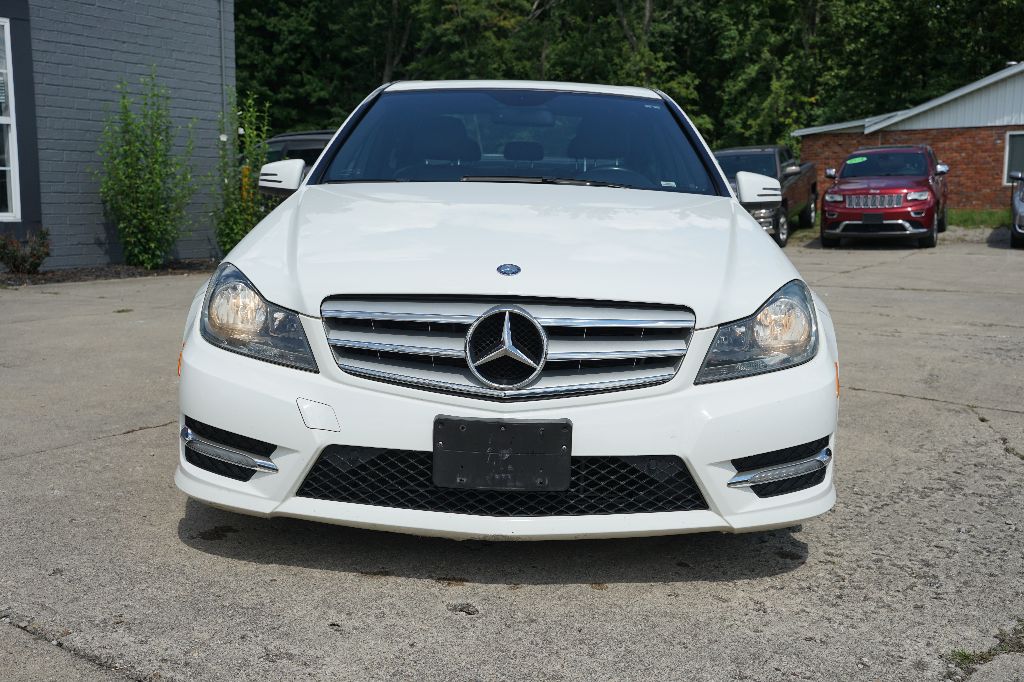 2013 Mercedes-Benz C-Class - $9,995