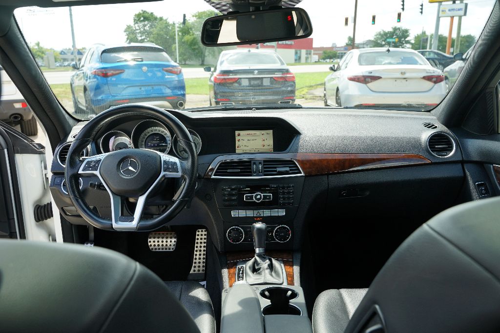 2013 Mercedes-Benz C-Class - $9,995