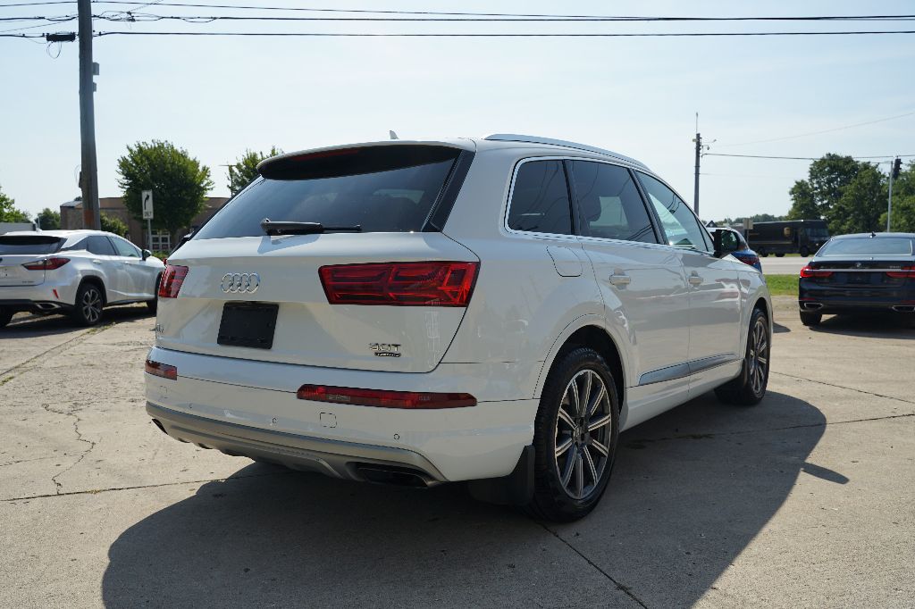 2017 Audi Q7 - $16,995