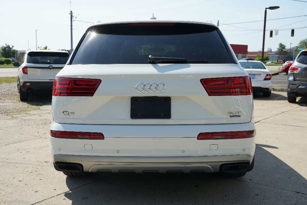 2017 Audi Q7 - $16,995