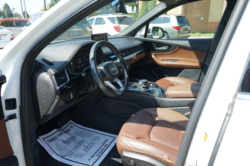 2017 Audi Q7 - $16,995