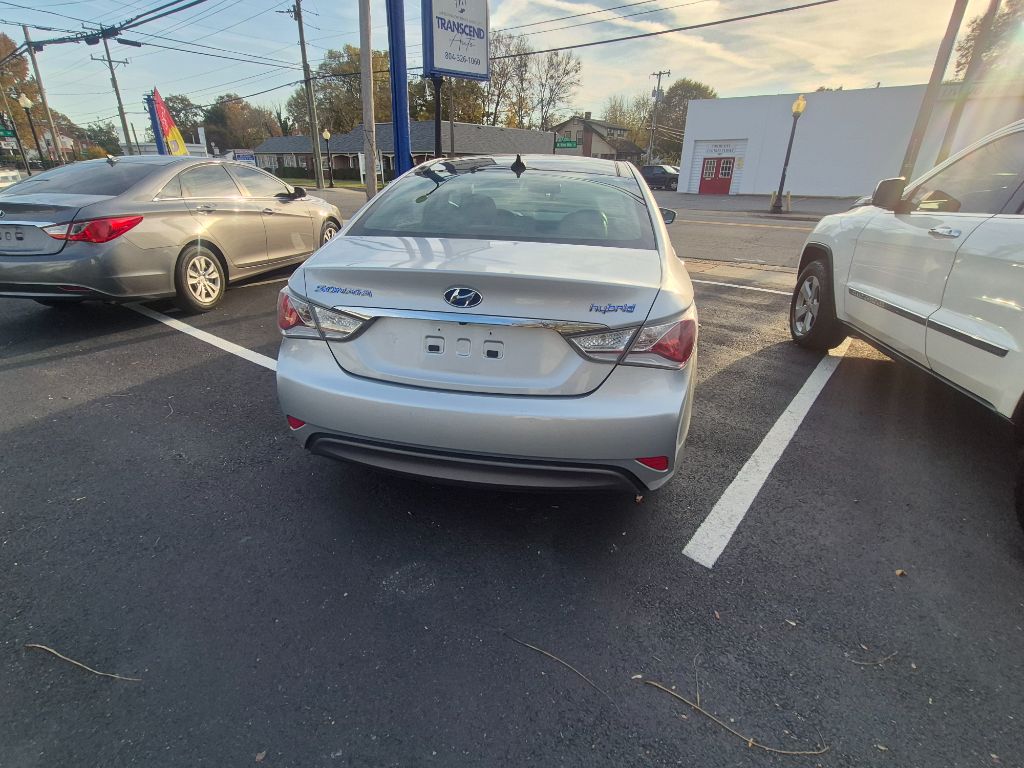 2012 Hyundai Sonata - $7,300
