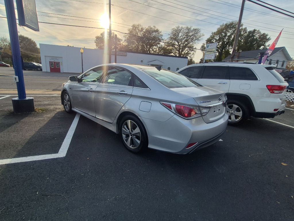 2012 Hyundai Sonata - $7,300