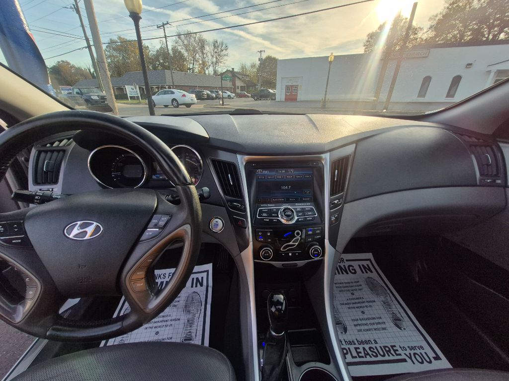2012 Hyundai Sonata - $7,300