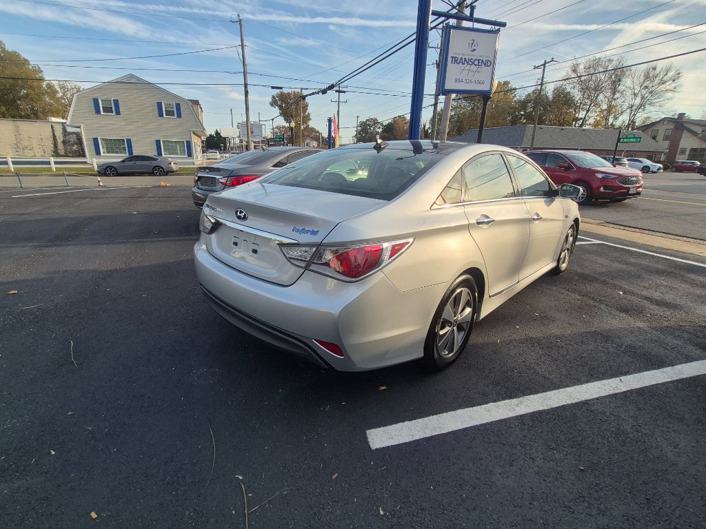 2012 Hyundai Sonata - $7,300