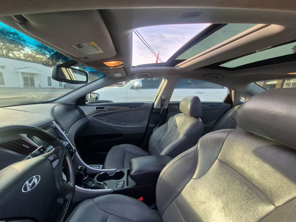 2012 Hyundai Sonata - $7,300