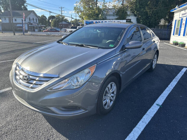 2012 Hyundai Sonata - $7,800