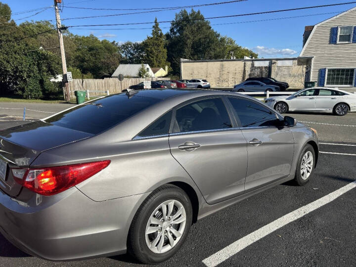 2012 Hyundai Sonata - $7,800