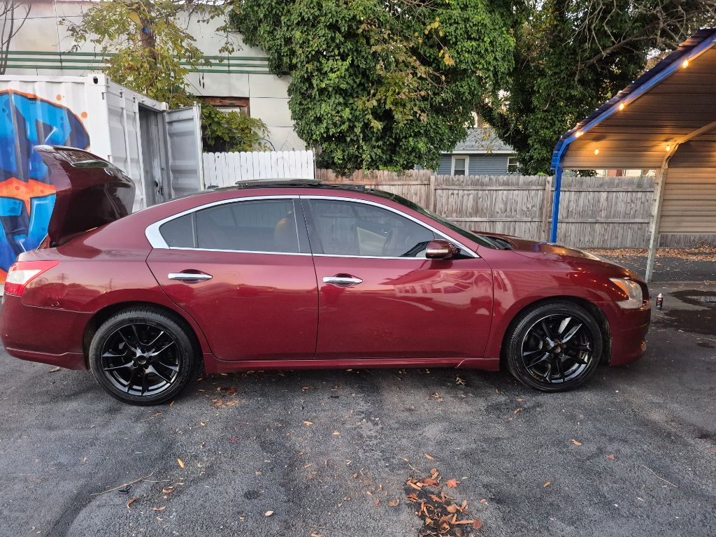 2009 Nissan Maxima