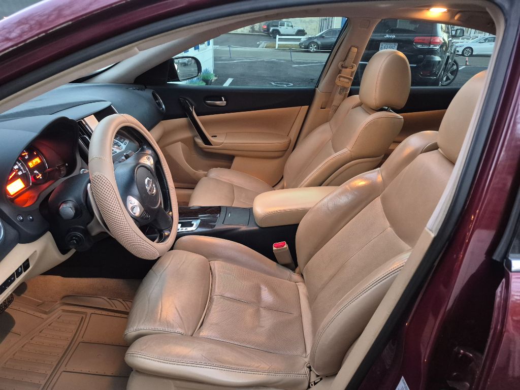 2009 Nissan Maxima