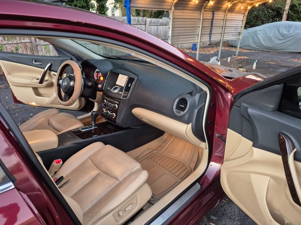 2009 Nissan Maxima