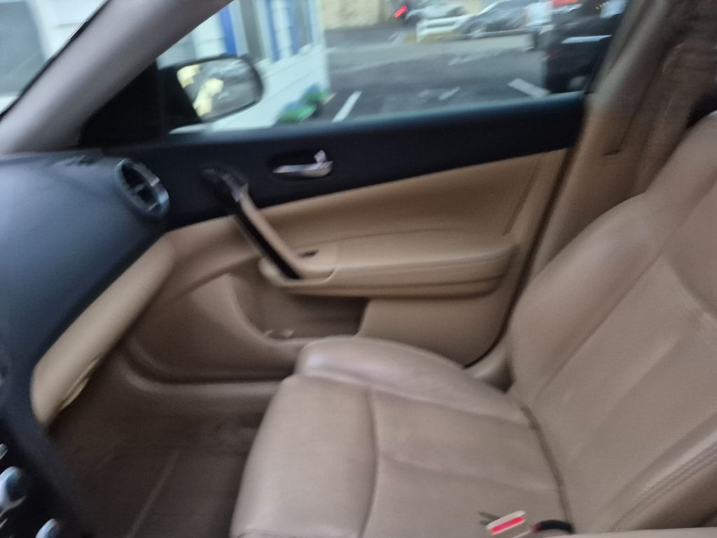 2009 Nissan Maxima