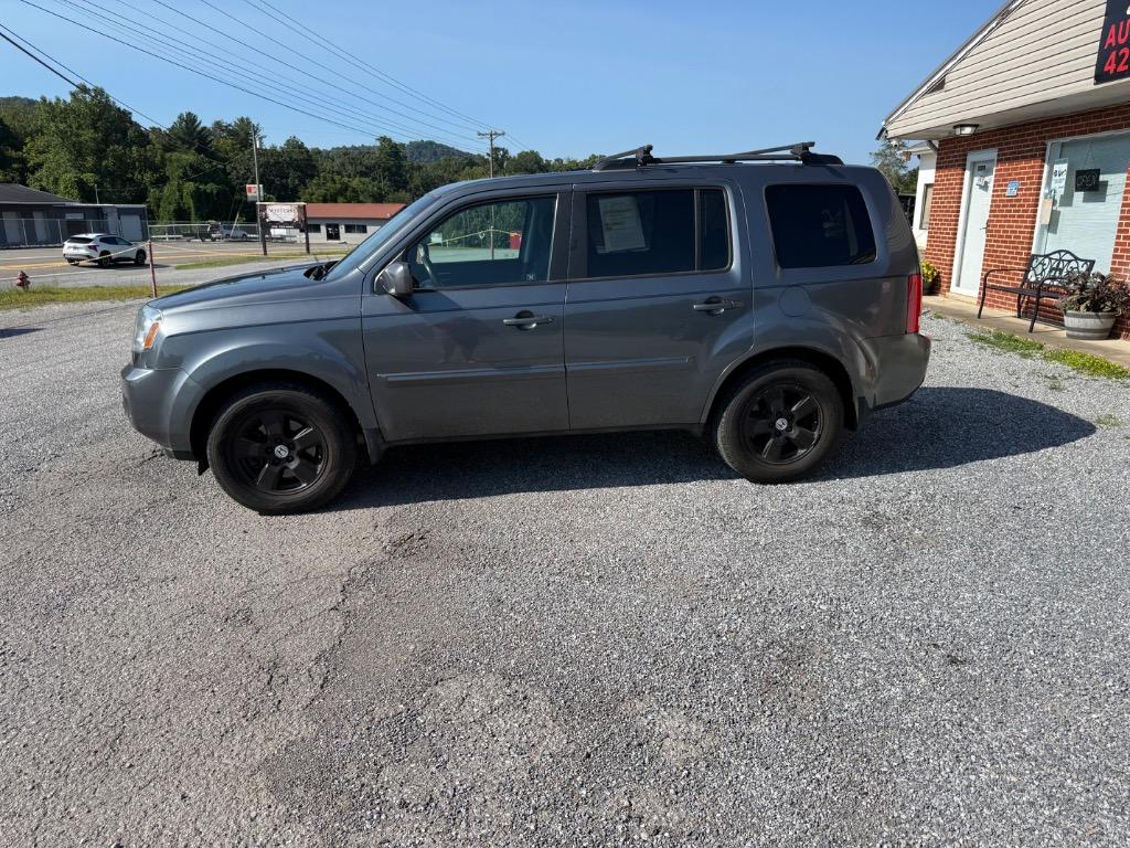 2011 Honda Pilot - $5,500
