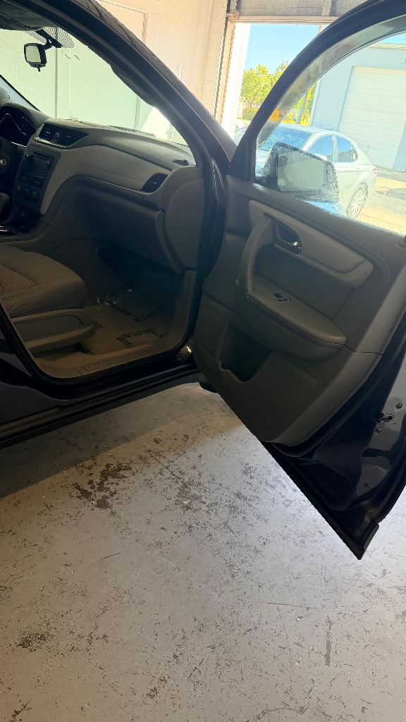 2015 Chevrolet Traverse - $8,000