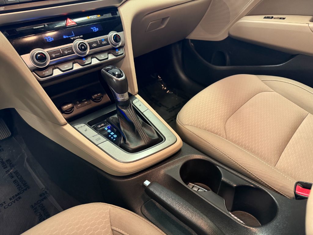 2020 Hyundai Elantra - $11,900
