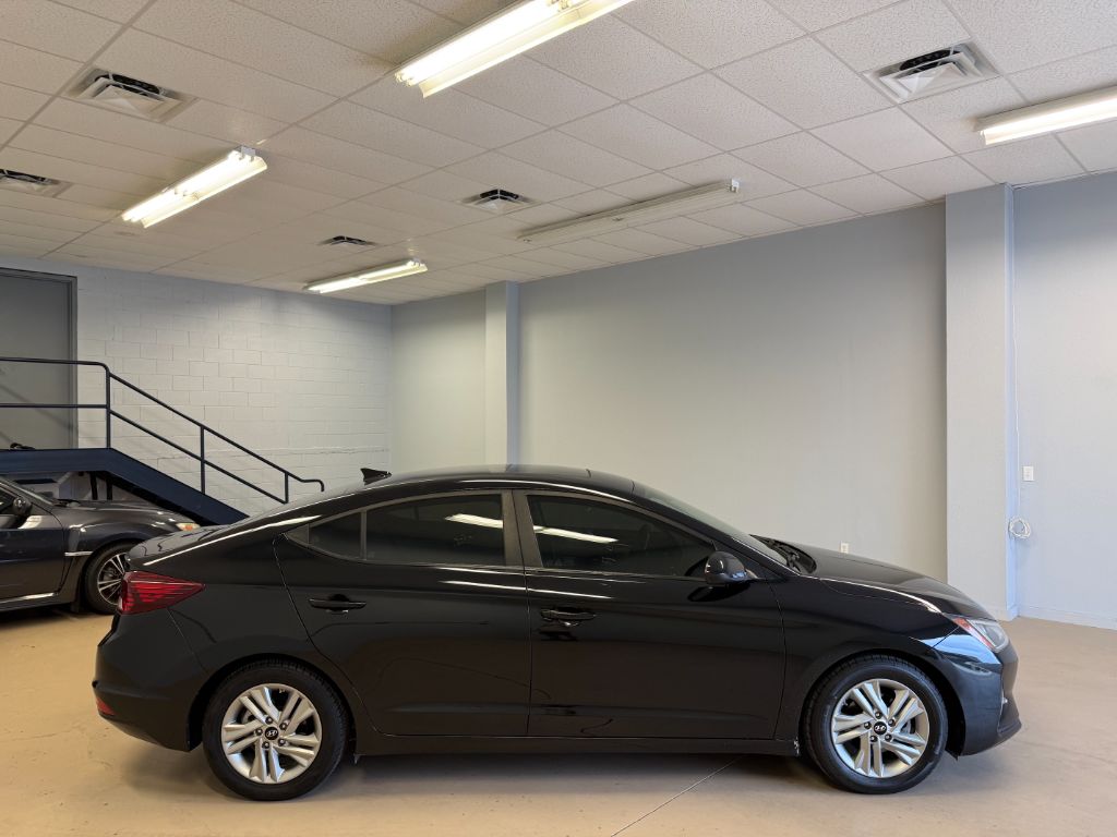2020 Hyundai Elantra - $11,900