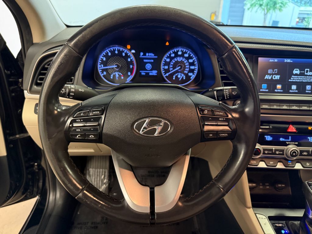 2020 Hyundai Elantra - $11,900