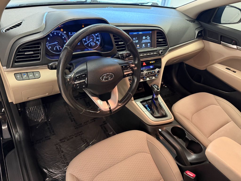 2020 Hyundai Elantra - $11,900