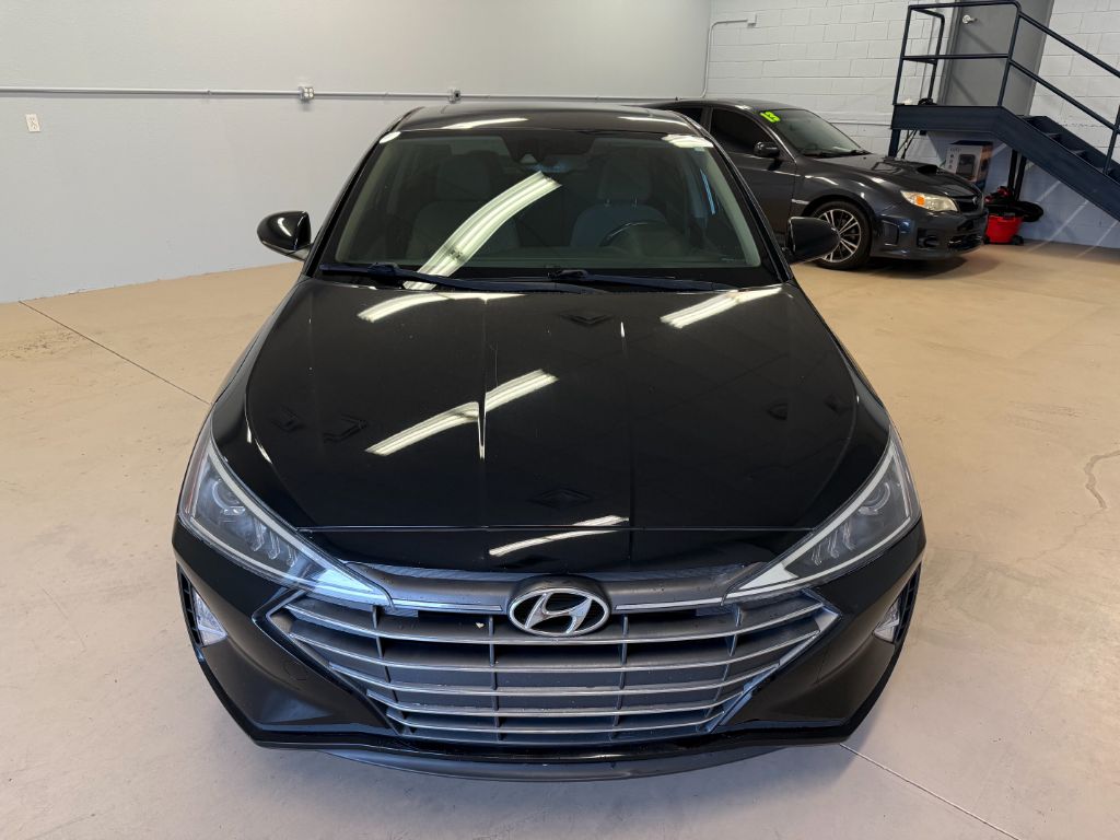 2020 Hyundai Elantra - $11,900