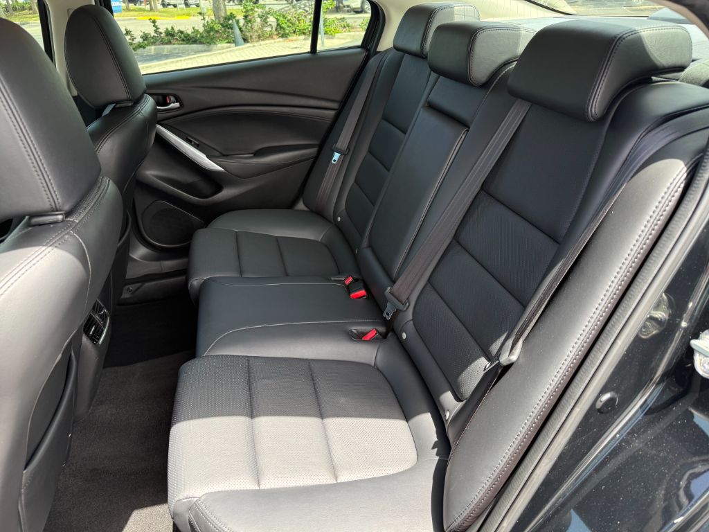 2017 MAZDA MAZDA6 - $12,370