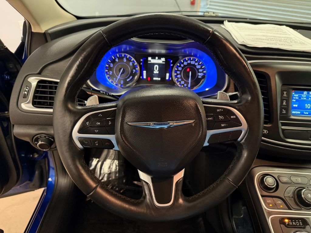 2016 Chrysler 200 - $9,380